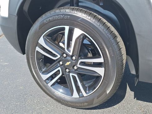 Used 2024 Chevrolet TrailBlazer LT w/ LT Cold Weather Package image 23