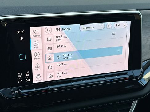 New 2026 Volkswagen Atlas SE image 17