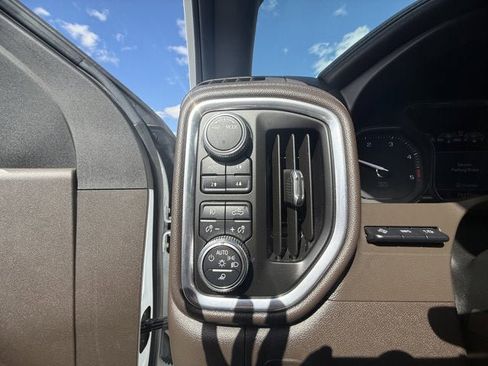 Used 2021 GMC Sierra 2500 Denali w/ Denali Ultimate Package image 21