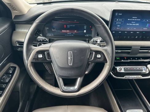 Certified 2024 Lincoln Corsair FWD image 15