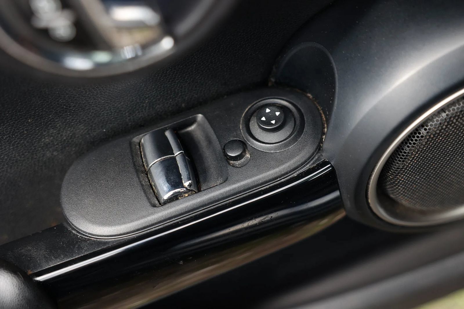 Used 2014 MINI Cooper S FWD image 44