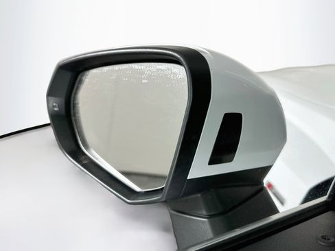 Used 2025 Audi Q3 2.0T Premium AWD/4WD image 16