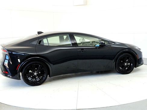 Used 2026 Toyota Prius AWD image 6