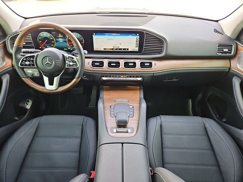 Used 2023 Mercedes-Benz GLE 450 4MATIC image 10