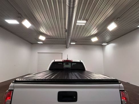 Used 2021 GMC Canyon AT4 image 28