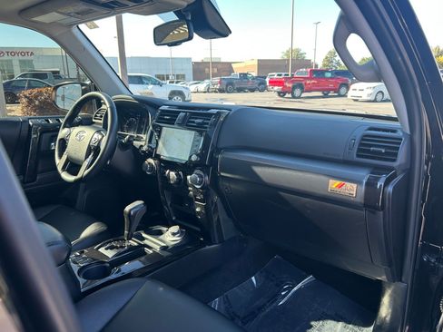 Certified 2023 Toyota 4Runner 40th Anniversary SE image 29