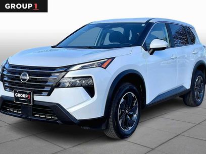 Used 2024 Nissan Rogue SV