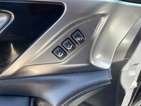 Used 2023 Subaru Outback Limited XT AWD/4WD image 19