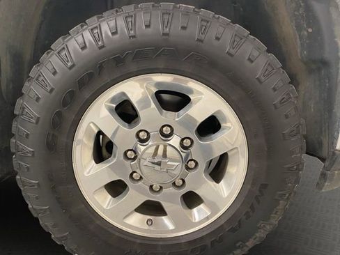 Used 2013 Chevrolet Silverado 3500 LT w/ Interior Plus Package AWD/4WD image 33