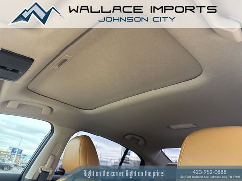 Used 2022 Nissan Sentra SV w/ SV Premium Package image 15