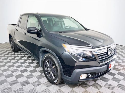 Used 2019 Honda Ridgeline Sport image 1