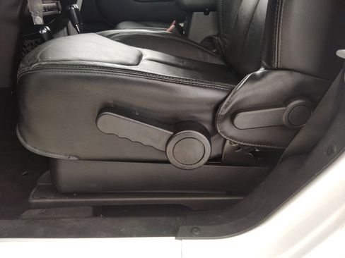 Used 2013 Jeep Wrangler Moab image 13