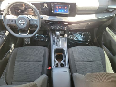 Certified 2025 Nissan Kicks S FWD image 21