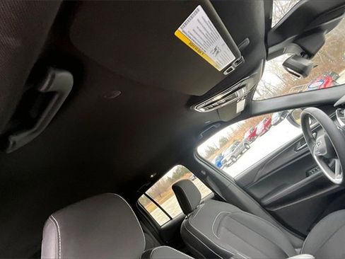 Used 2024 Jeep Grand Cherokee Laredo w/ Trailer Tow Package image 22