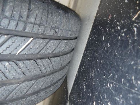 Used 2024 BMW i7 xDrive60 w/ Premium Package image 44