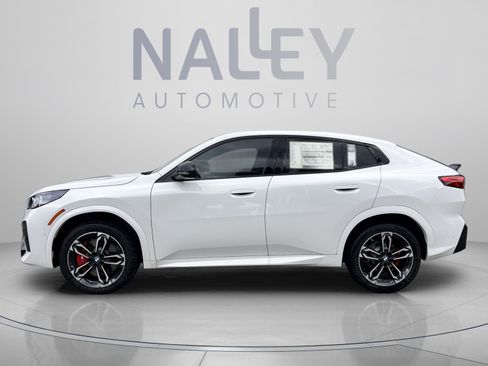 Used 2026 BMW X2 xDrive28i w/ Technology Package AWD/4WD image 2