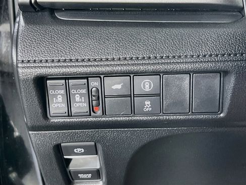 Used 2024 Honda Odyssey EX-L image 10