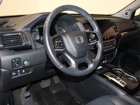 Used 2022 Honda Pilot Elite image 36