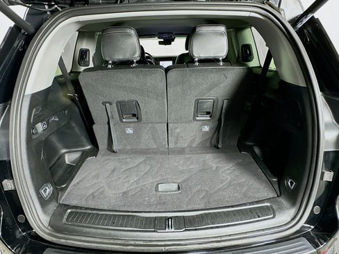 Used 2023 Jeep Grand Cherokee L Limited w/ Luxury Tech Group II image 29