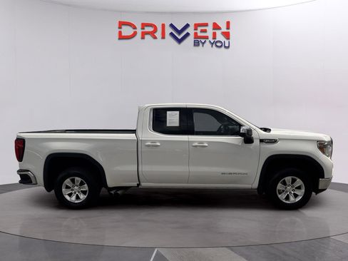 Used 2020 GMC Sierra 1500 SLE w/ SLE Value Package image 6