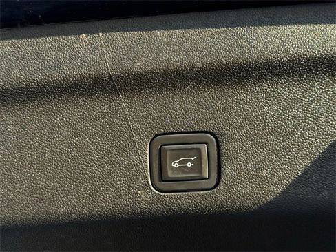 Certified 2024 GMC Yukon AT4 w/ Technology Package image 37