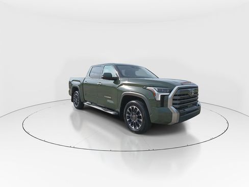 Used 2023 Toyota Tundra Limited AWD/4WD image 2