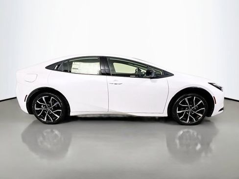 New 2026 Toyota Prius Plug-In Hybrid image 2