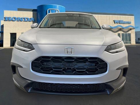 New 2026 Honda HR-V LX image 9