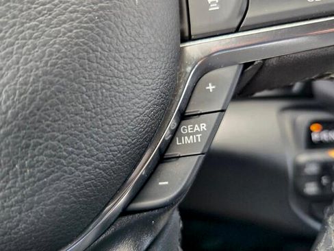Used 2026 RAM 1500 Laramie AWD/4WD image 23