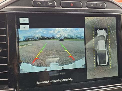 Used 2022 Ford F450 Limited image 17