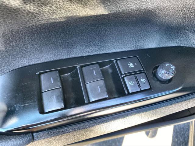 Certified 2025 Toyota Camry SE FWD image 13