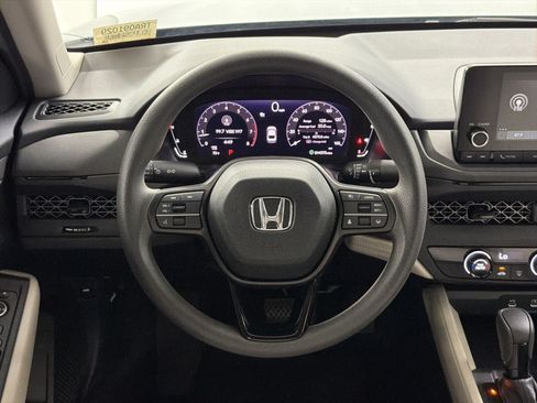 Certified 2024 Honda Accord LX image 17