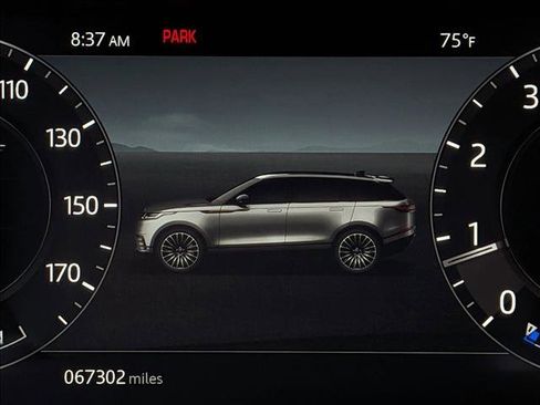 Used 2019 Land Rover Range Rover Velar R-Dynamic SE image 11