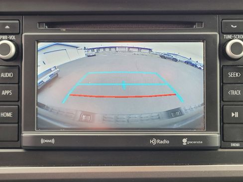 Used 2019 Toyota Tacoma SR5 image 12