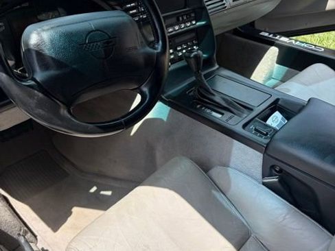 Used 1994 Chevrolet Corvette Coupe RWD image 13