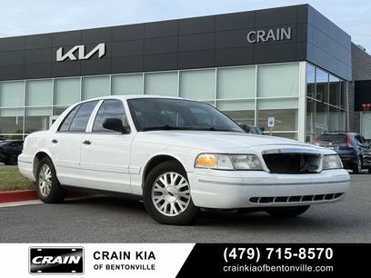 Used 2004 Ford Crown Victoria LX