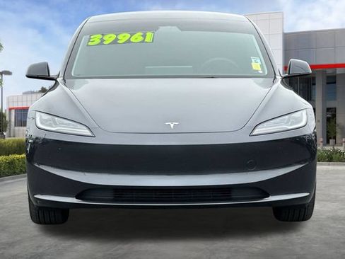 Used 2025 Tesla Model 3 Long Range RWD image 10