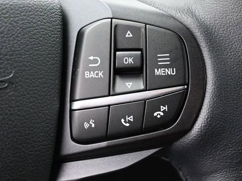 Used 2020 Ford Explorer XLT w/ Equipment Group 202A image 18