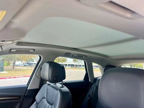 Used 2018 Audi Q5 Prestige w/ Prestige Package AWD/4WD image 38
