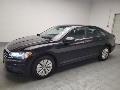 Used 2020 Volkswagen Jetta S w/ Driver Assistance Package FWD image 2