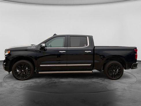 Used 2023 Chevrolet Silverado 1500 High Country w/ High Country Premium Package AWD/4WD image 6