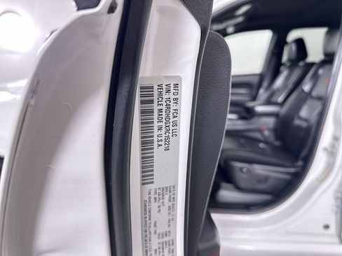 Used 2024 Dodge Durango GT RWD image 35