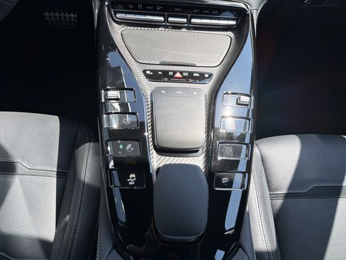 Used 2024 Mercedes-Benz AMG GT 43 image 26