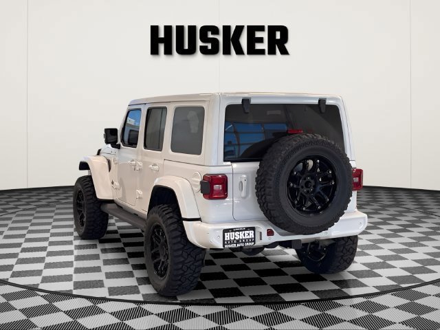 Used 2021 Jeep Wrangler Unlimited Sahara AWD/4WD image 5