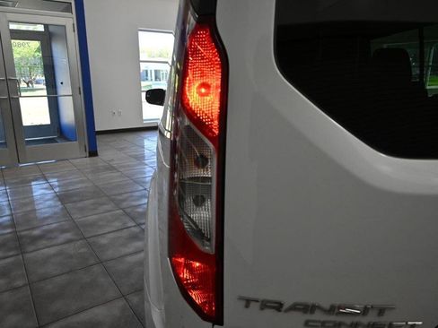 Used 2016 Ford Transit Connect XLT FWD image 28