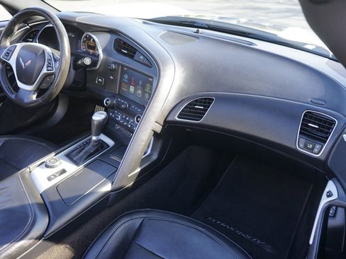 Used 2014 Chevrolet Corvette Stingray Convertible w/ 2LT Preferred Equipment Group image 18
