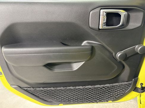 Used 2023 Jeep Wrangler Sport image 30