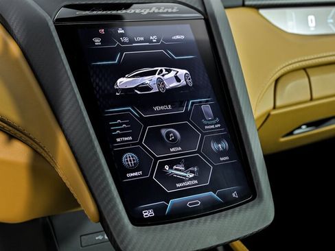 Used 2024 Lamborghini Revuelto AWD/4WD image 77
