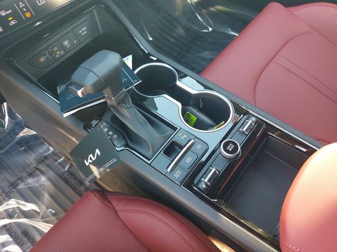 New 2026 Kia K5 GT-Line image 25