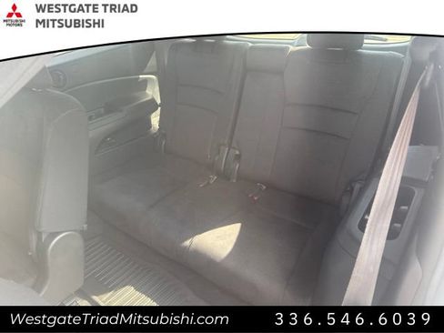 Used 2022 Honda Pilot Sport image 26